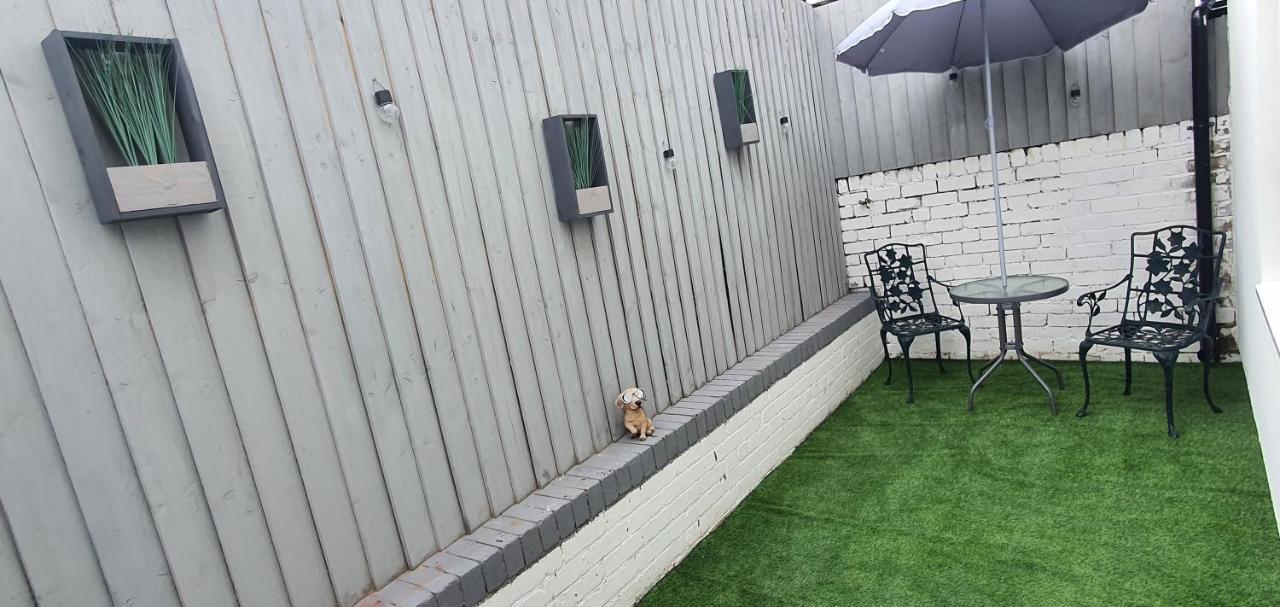 The Luxe Flat No 4, Mansfield,