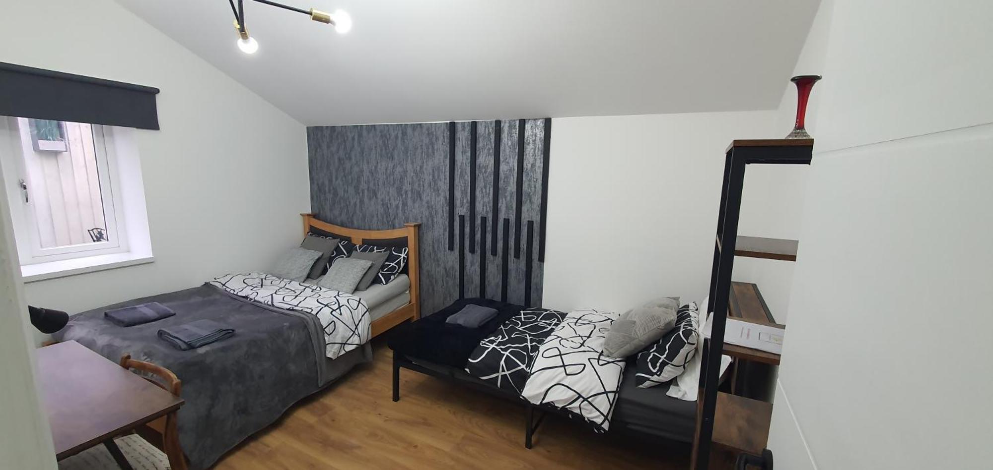 The Luxe Flat No 4, Mansfield, *